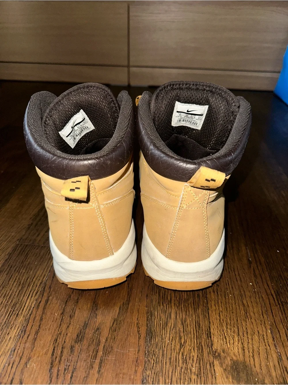 Nike Manoa Boots